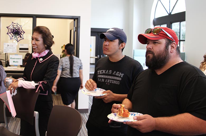 Pizza reigns over politics