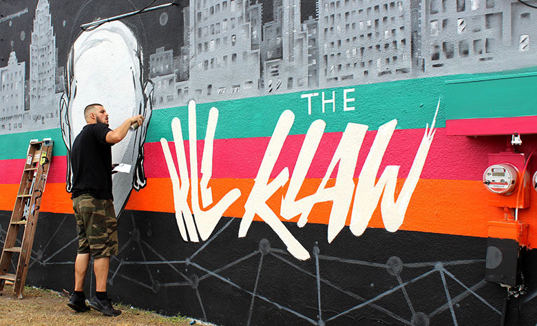 Local artists dedicate murals to Spurs players