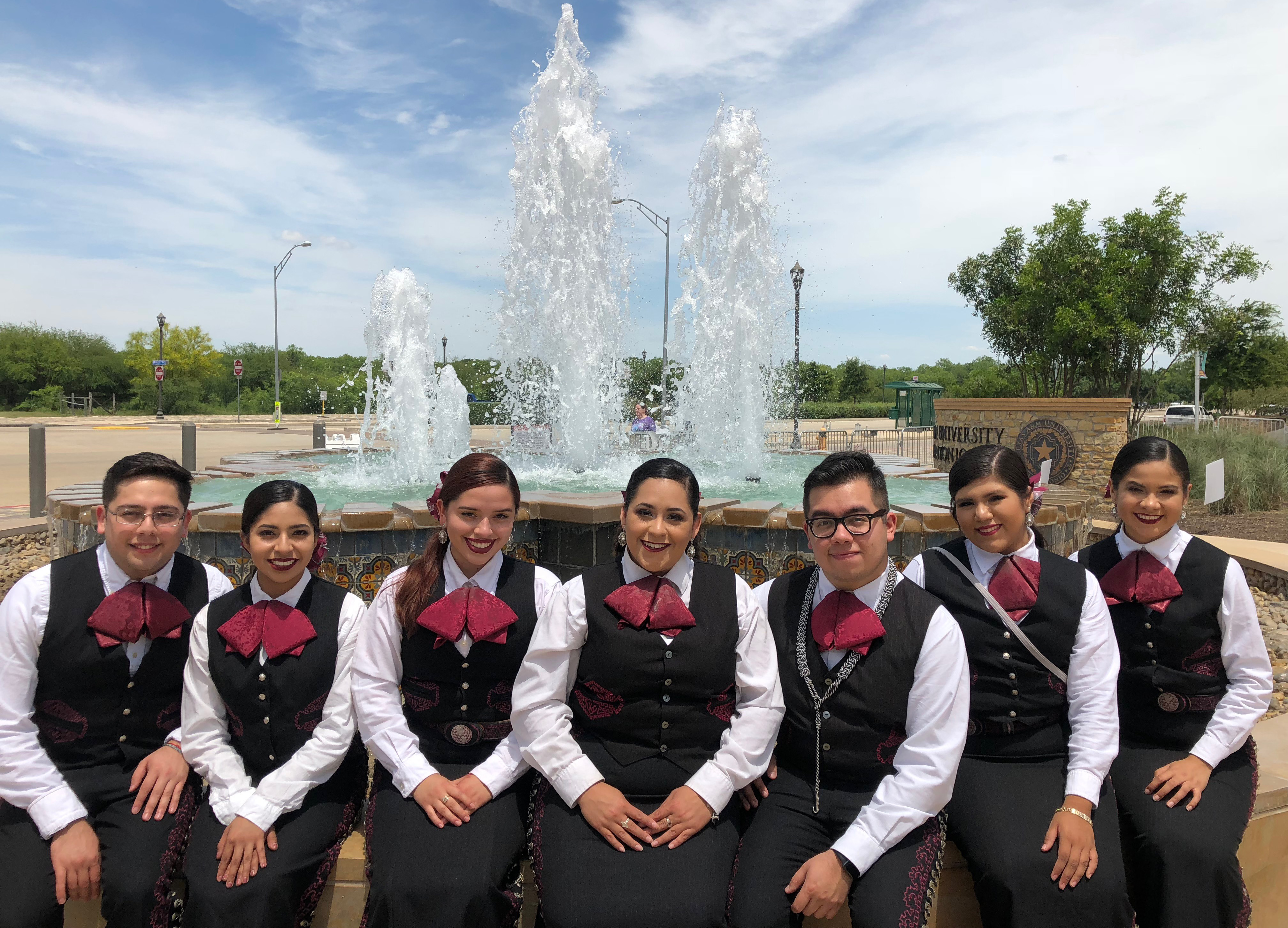 New Scholarship Opportunity At Texas A&M International - 65dbnm1
