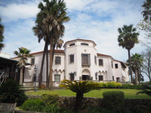 McNay Art Museum offers $15 for students with a valid ID, if the university does not inquire an educational institutional membership. The museum is located 6000 N News Braunfels Ave, San Antonio, TX 78209.